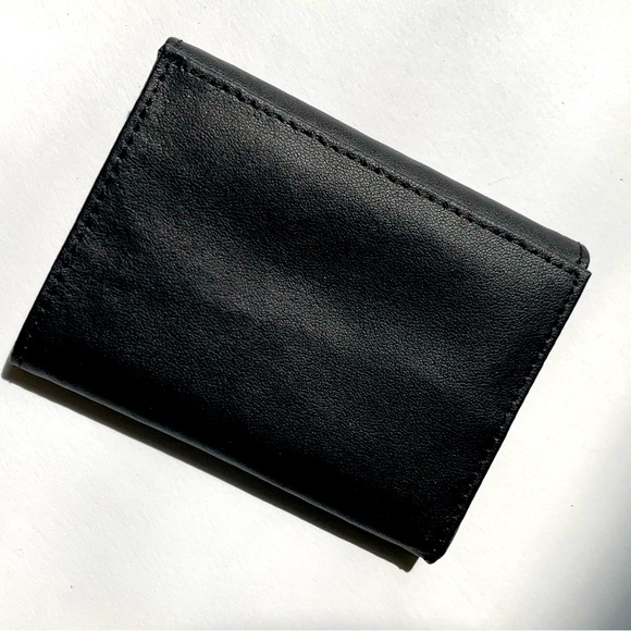 Other - GENUINE LEATHER BLACK BILL FOLD WALLET NEW NEVER USED